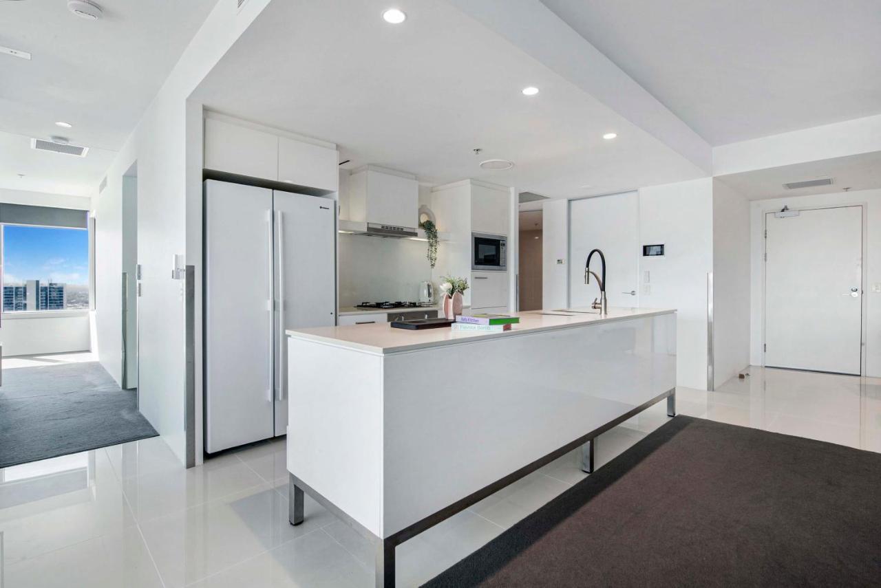 Q Tower At Surfers Paradise - Self Contained Apartments Gold Coast Exterior foto