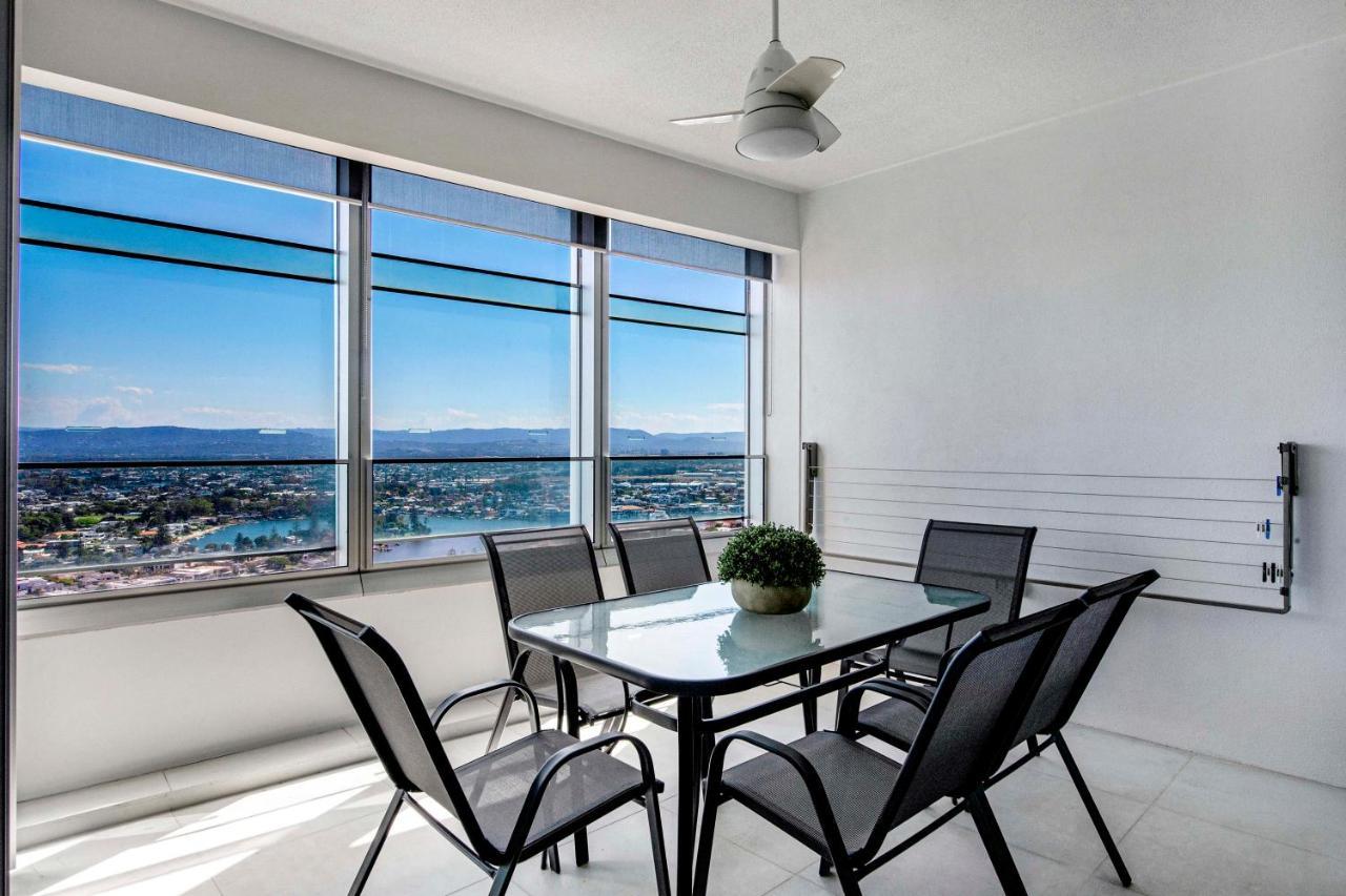 Q Tower At Surfers Paradise - Self Contained Apartments Gold Coast Exterior foto