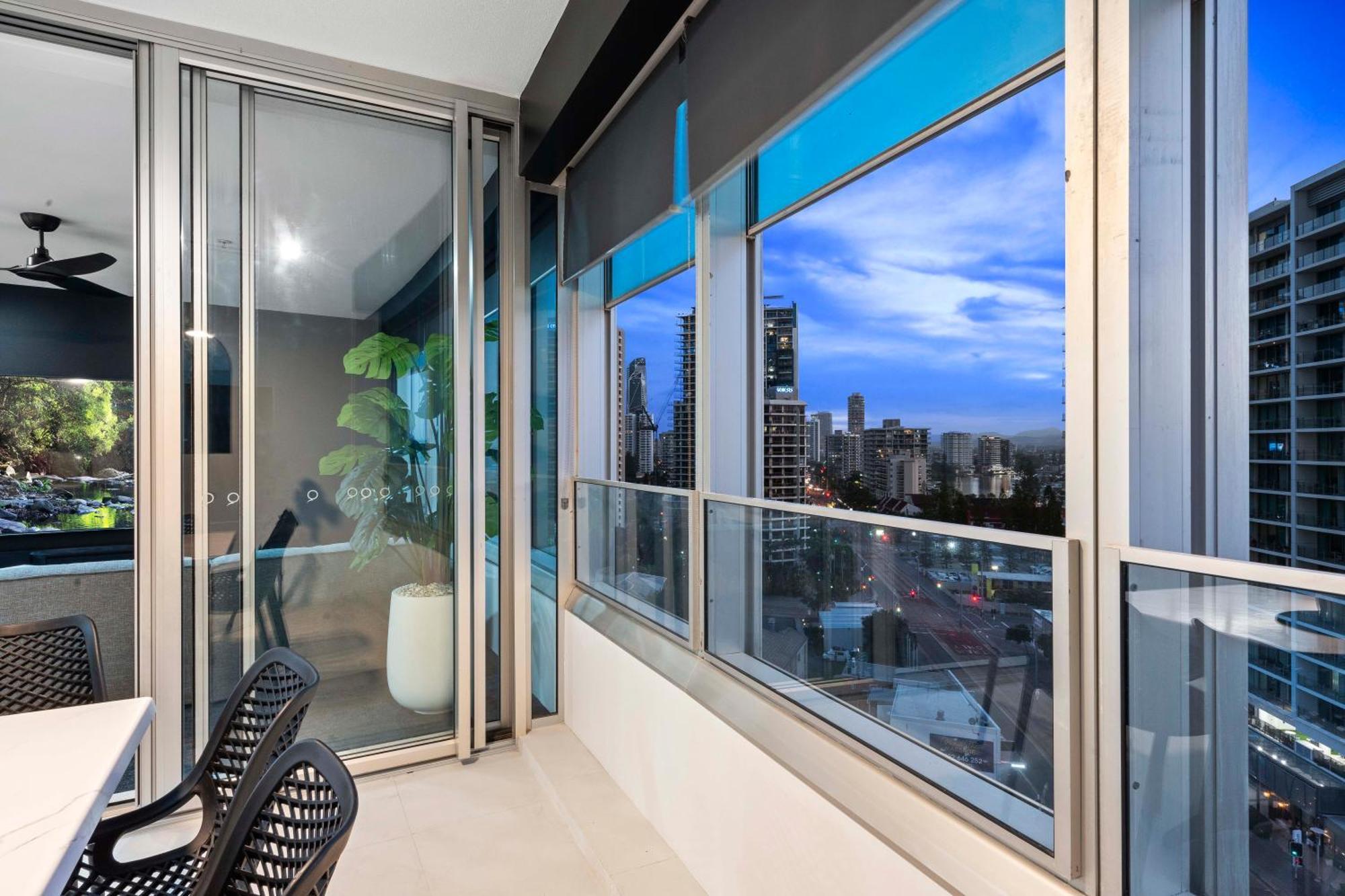 Q Tower At Surfers Paradise - Self Contained Apartments Gold Coast Exterior foto