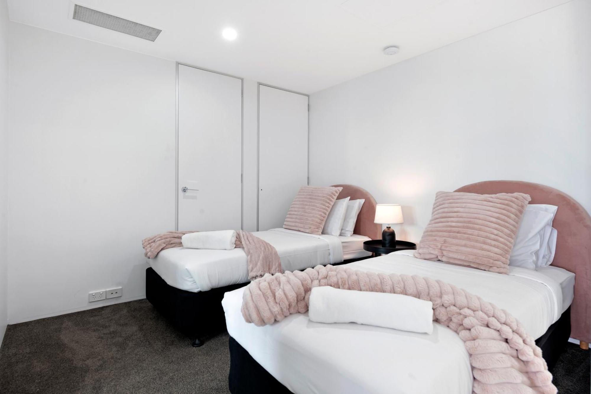 Q Tower At Surfers Paradise - Self Contained Apartments Gold Coast Exterior foto