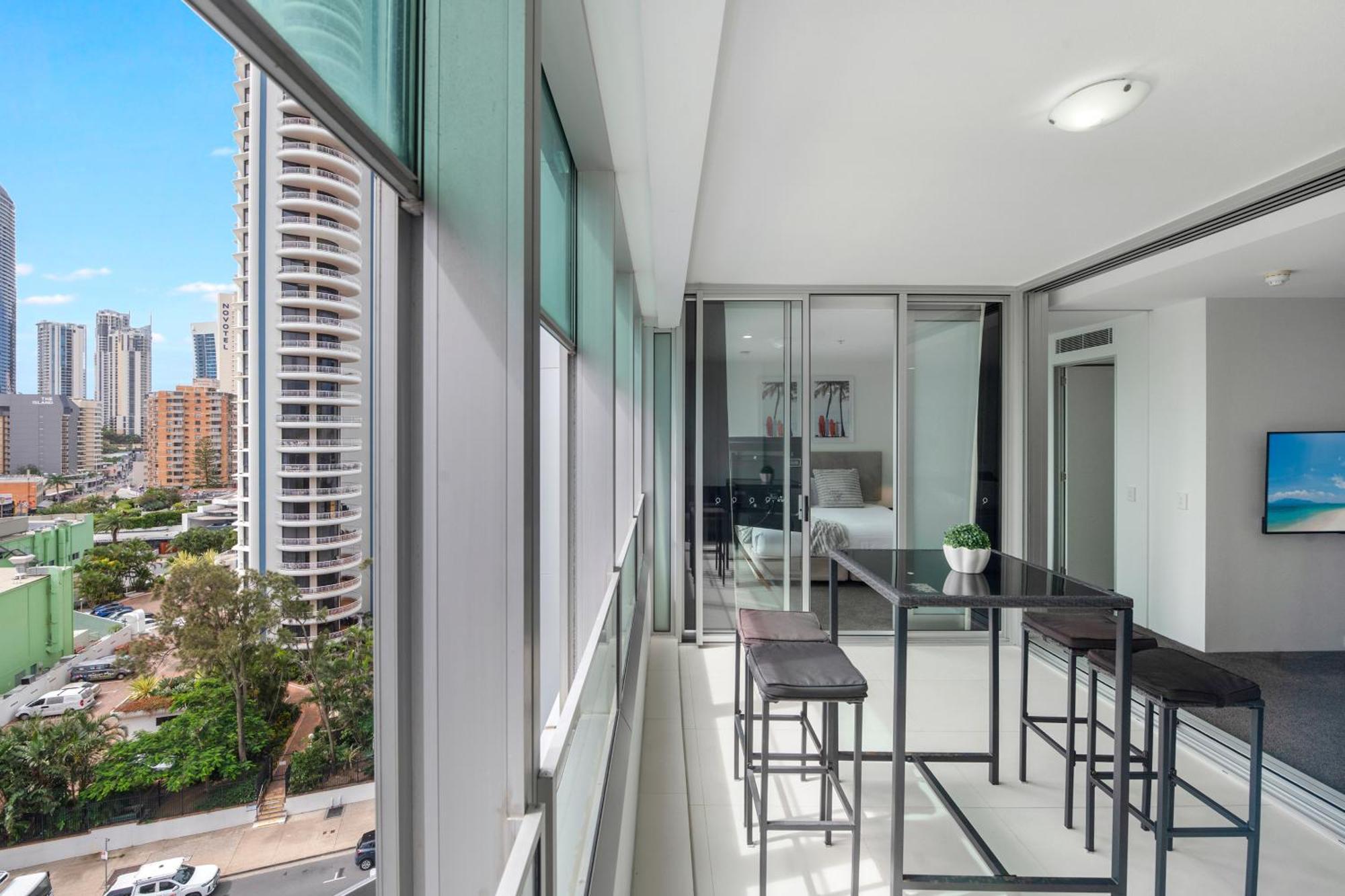 Q Tower At Surfers Paradise - Self Contained Apartments Gold Coast Exterior foto